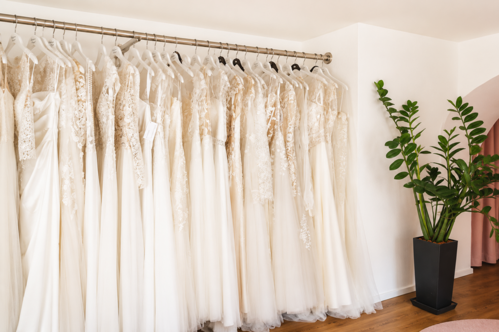 Persönliche Brautberatung bei Hoffmann Braut in Beilngries meine Boutique mit über 100 Brautkleider