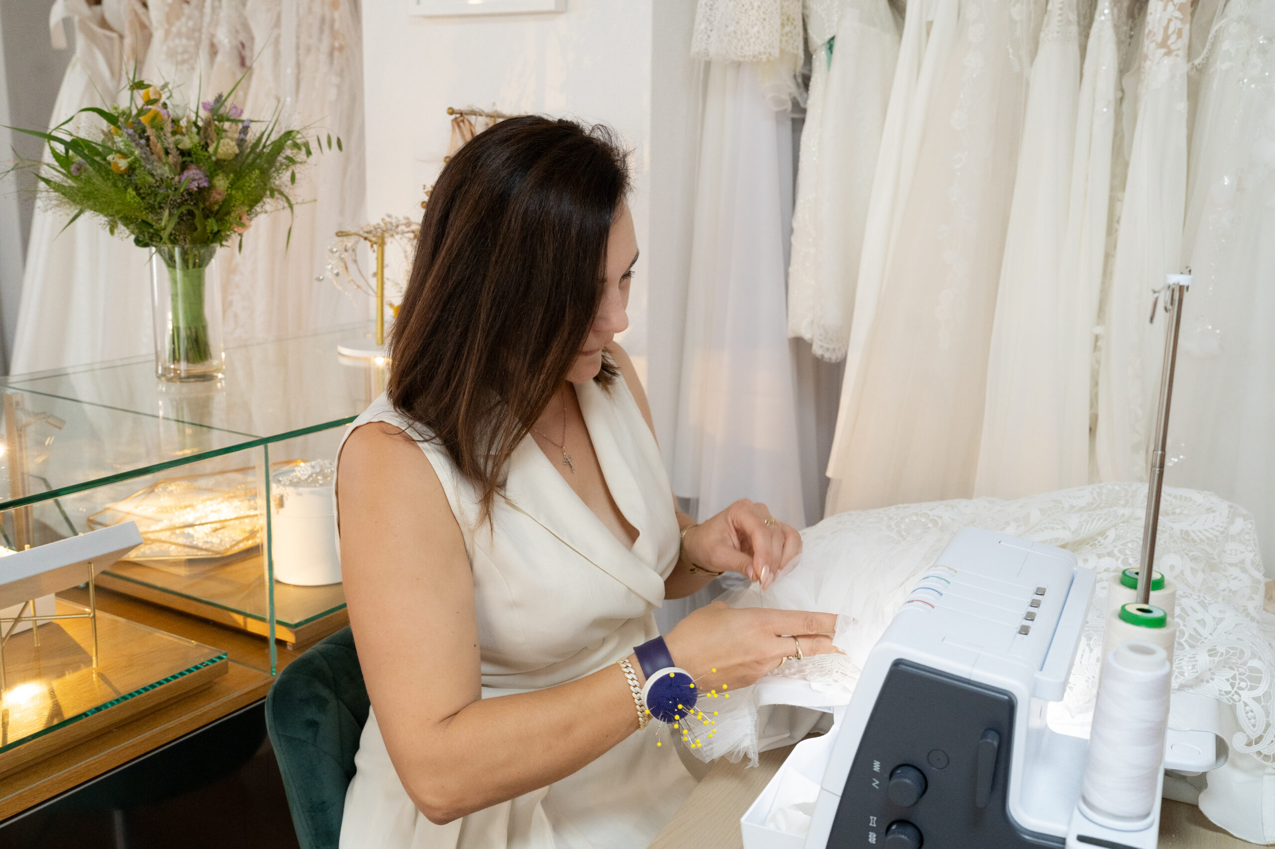 Individuelle Änderung eines Brautkleides bei Hoffmann Braut