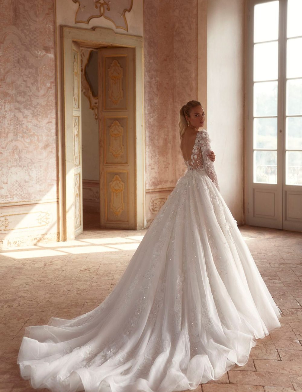 Anna Sposa Brautkleid Akuna bei Hoffmann Braut in Beilngries
